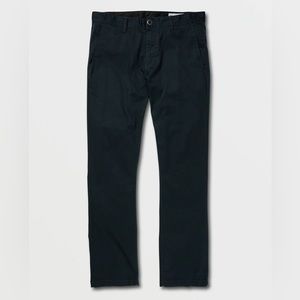 Volcom FRICKIN 16 modern stretch pants dark navy size 28 / 30” inseam mens